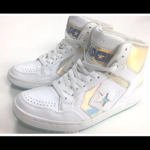 Converse Weapons Kids Size 6 RARE Hi Tops Shoes